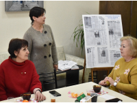  И в чью-то грусть и радость превратиться...