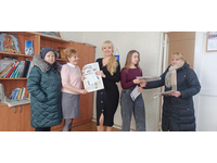 Книга и газеты вместо сигареты!