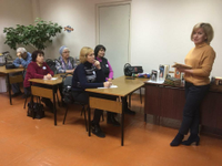 Он правду людям под гитару говорил…