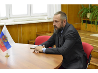 Своих не бросаем